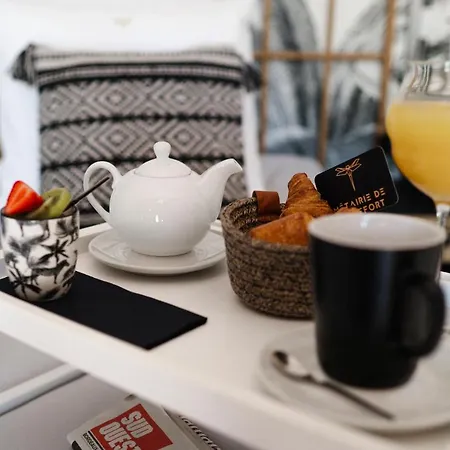 Pensión La Métairie De Terrefort