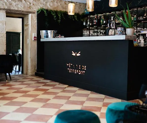 La Metairie De Terrefort 불리악