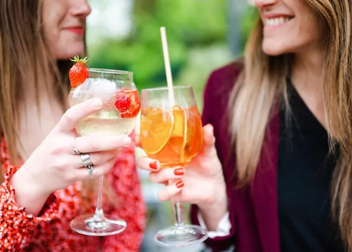 La Metairie De Terrefort 게스트하우스 4*